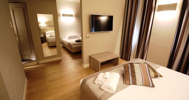 Prenota la tua camera Comfort al BW Hotel Moderno Verdi, 4 stelle a Genova