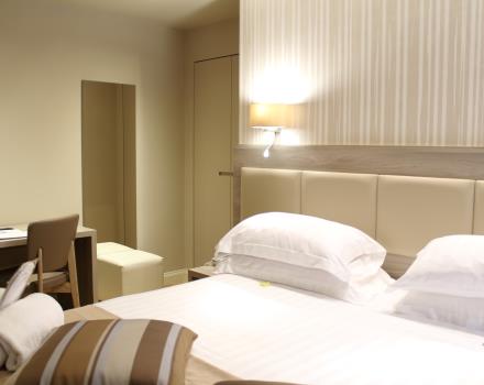 Book your Comfort room at the 4-star BW Hotel Moderno Verdi in Genoa